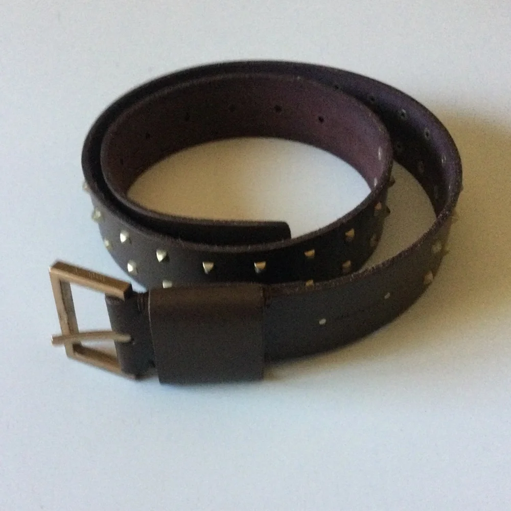 ALLSAINTS WOMENS PYRAMID STUD BELT BROWN LEATHER WITH GOLD SIZE SMALL NWOT